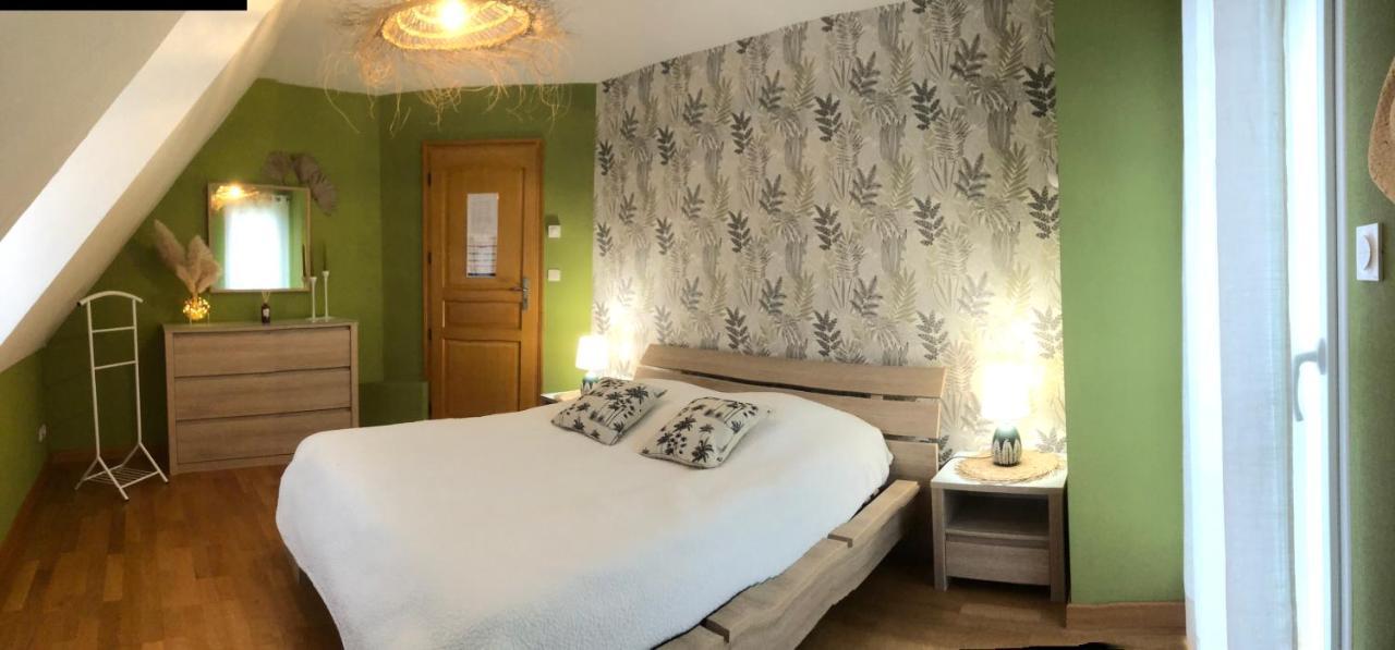 Le Jardin De Venus Bed & Breakfast La Riviere-Saint-Sauveur Bagian luar foto